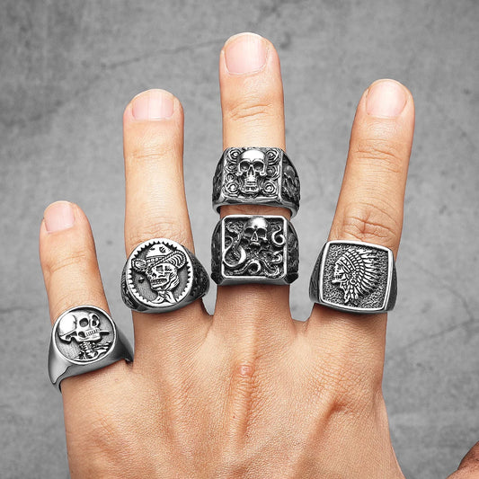 Steel skull ring